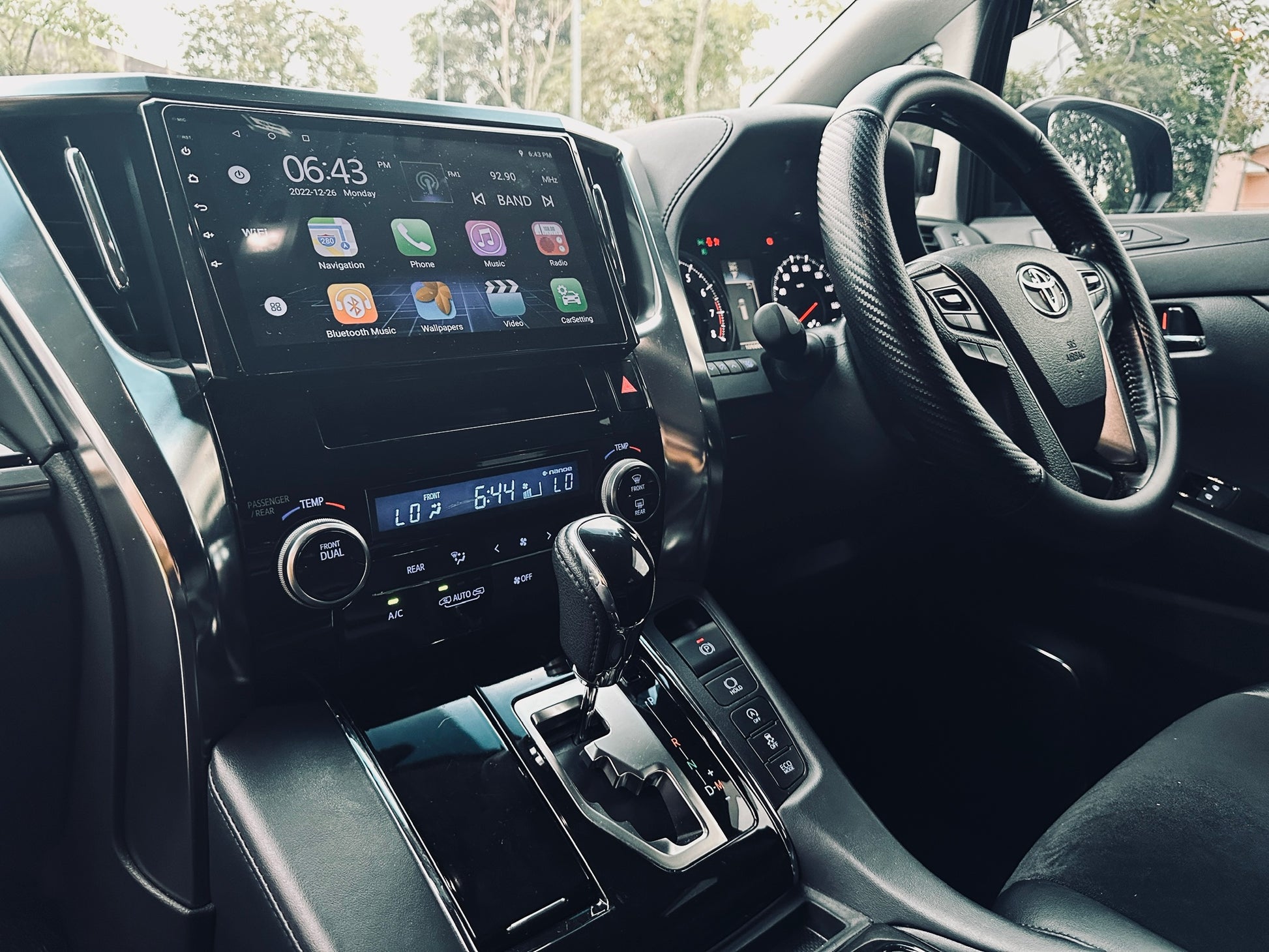 Toyota Alphard AGH-30