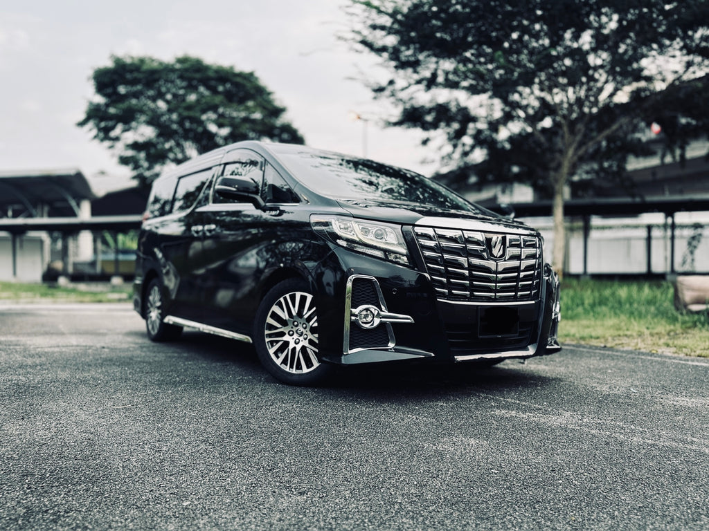 Toyota Alphard AGH-30