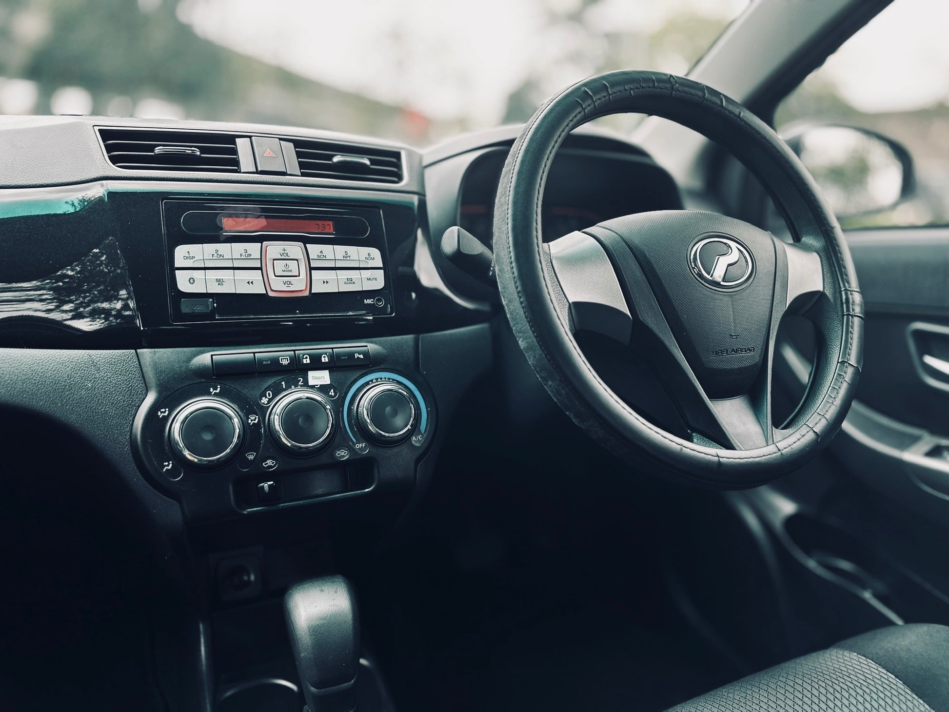 Perodua Bezza X (Silver)