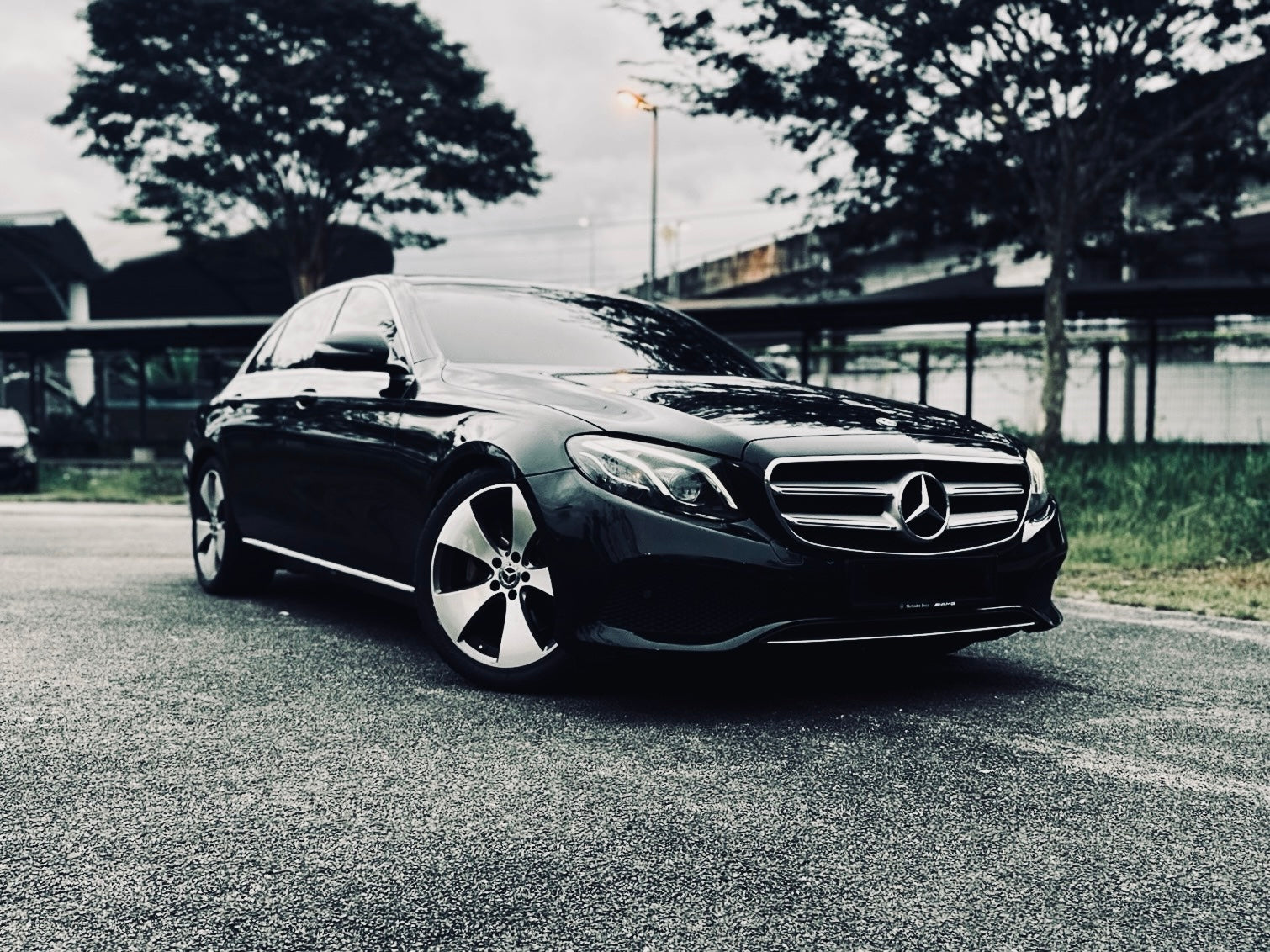 Mercedes-Benz E250