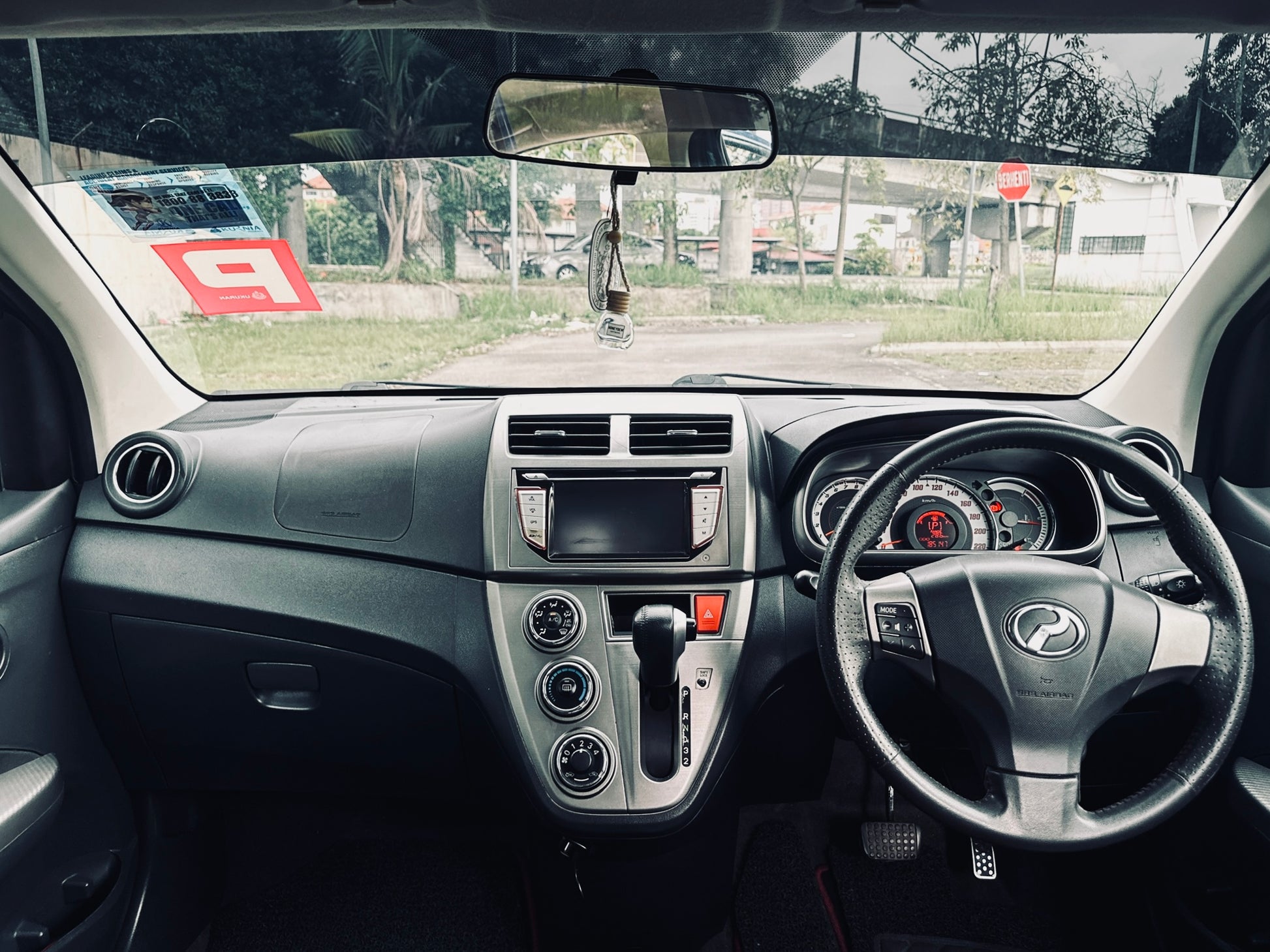 Perodua Myvi SE